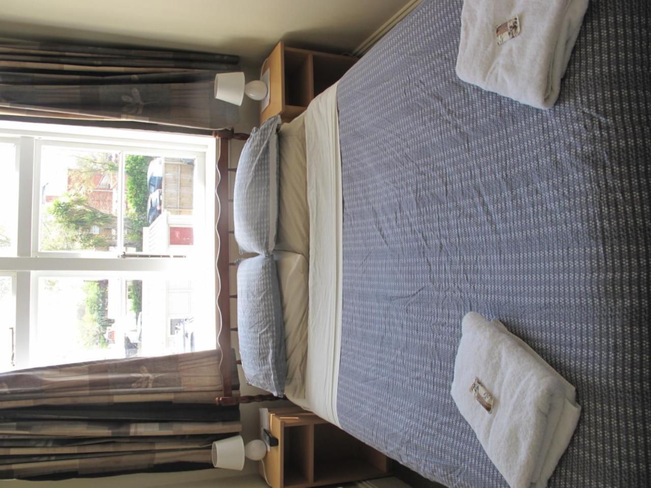 Albergue Dorset House Backpackers Christchurch Exterior foto